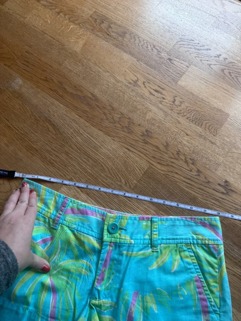 Lilly Pulitzer Walsh Shorts Palm Tree Pattern Size 2